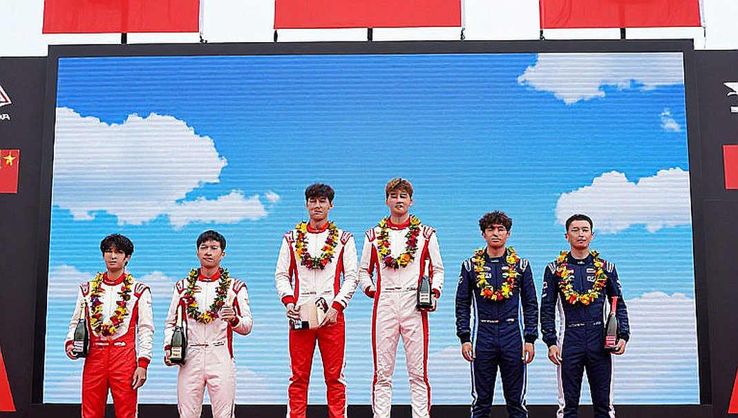 खाली शीट पर फाइल: जब F1 की खबर तक डेटा ही नहीं पहुंचा